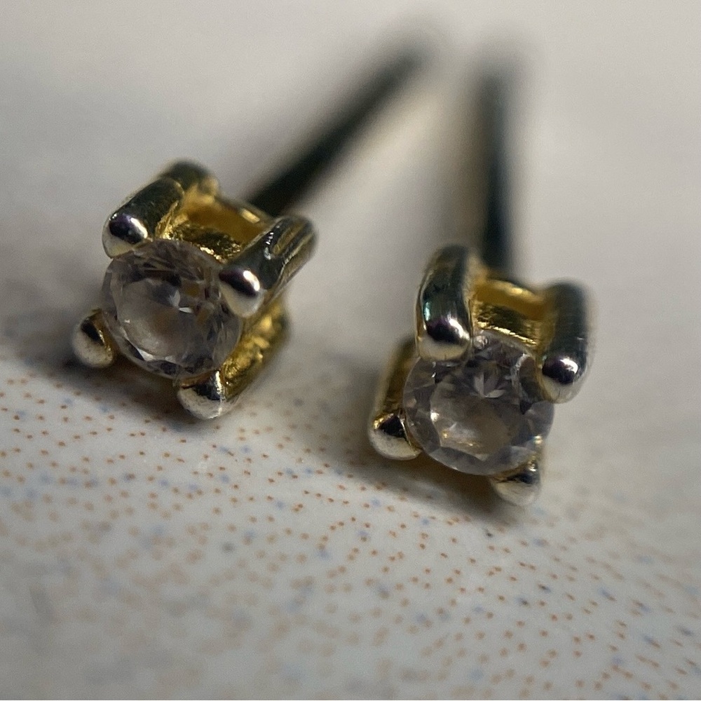 Gold‎ sterling silver diamond four prong stud earrings 925